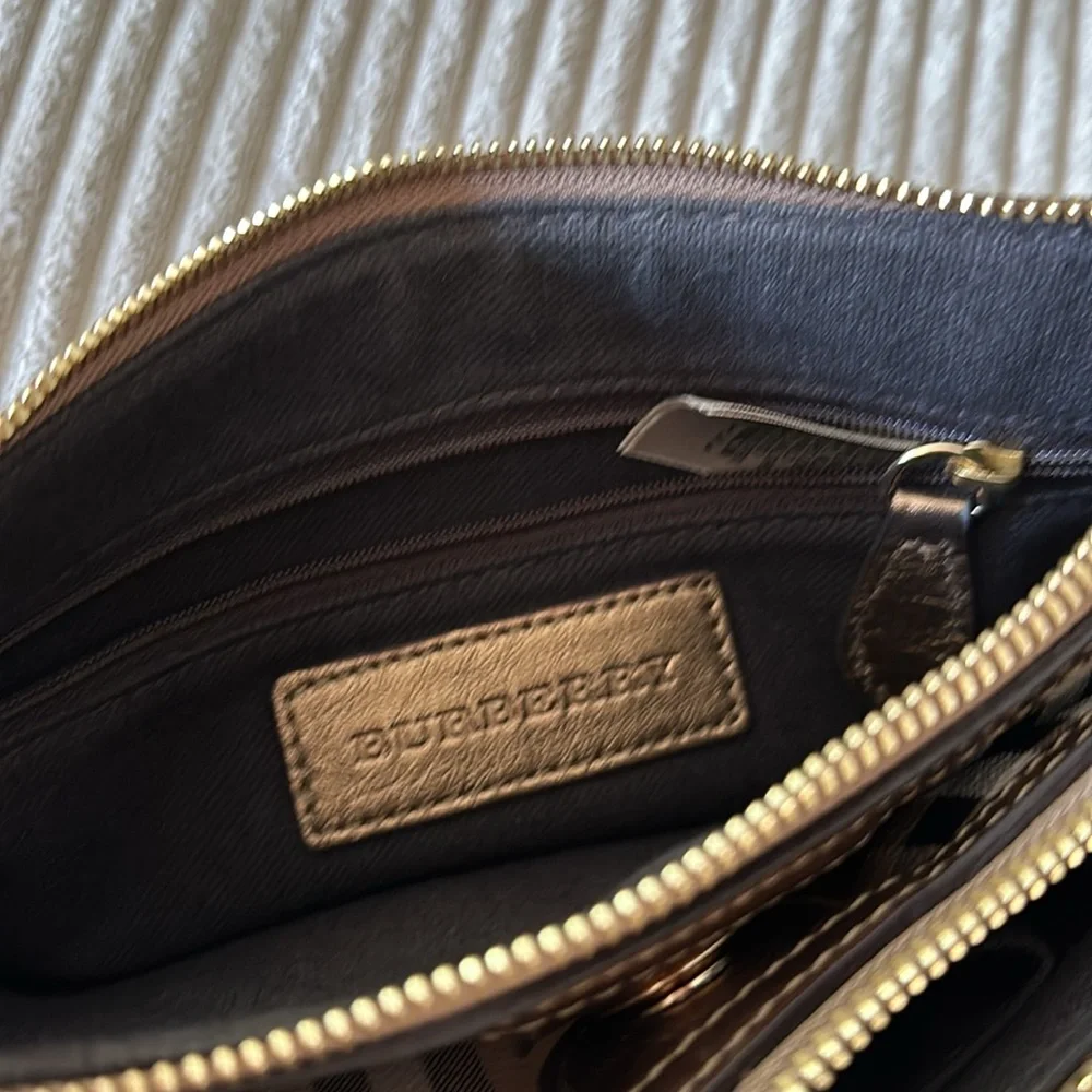Burberry Lollard Shoulder/Clutch Bag - Picture 12 of 14